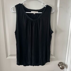 Women's Black Sleeveless Top